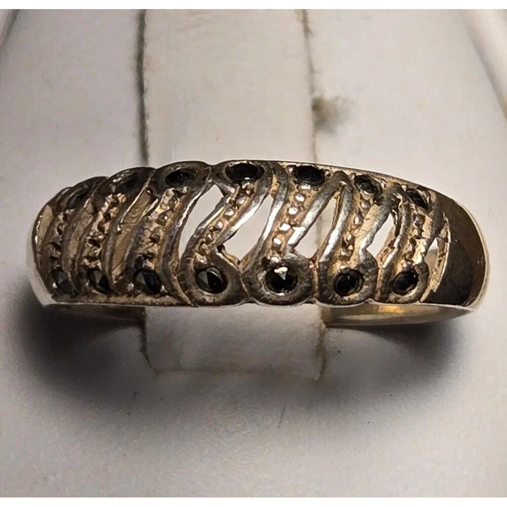 Marcasite vintage sterling silver ring sz 9